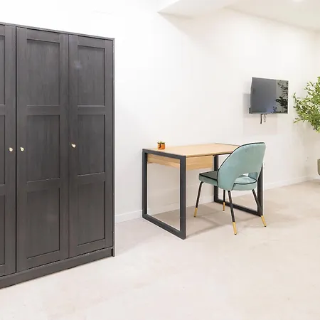 Ag7 Loft Espaciosos Estudios Con Terraza Cercanos Al Metro Zona Ayora *