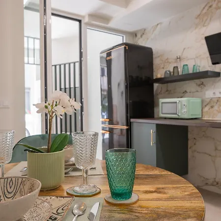 شقة Ag7 Loft Espaciosos Estudios Con Terraza Cercanos Al Metro Zona Ayora فالنسيا