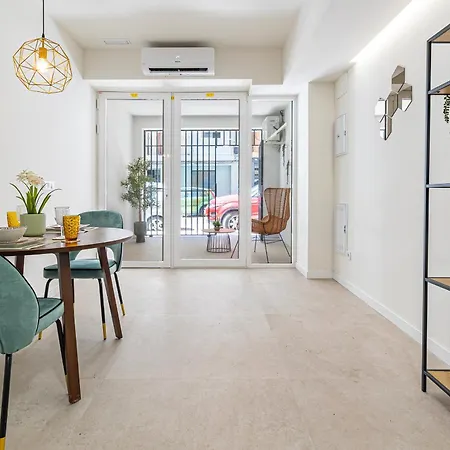 Ag7 Loft Espaciosos Estudios Con Terraza Cercanos Al Metro Zona Ayora فالنسيا