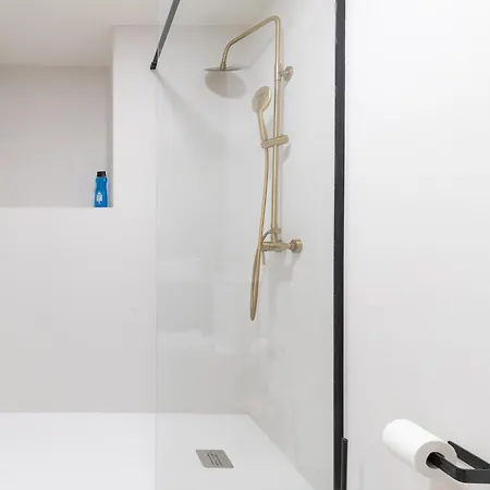 Ag7 Loft Espaciosos Estudios Con Terraza Cercanos Al Metro Zona Ayora شقة فالنسيا