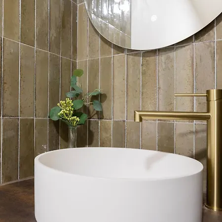 Ag7 Loft Espaciosos Estudios Con Terraza Cercanos Al Metro Zona Ayora Apartman *