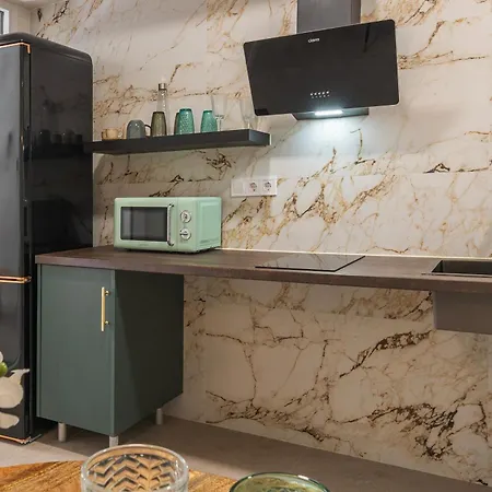 Ag7 Loft Espaciosos Estudios Con Terraza Cercanos Al Metro Zona Ayora Valencia