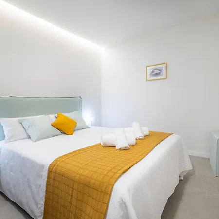 Apartamento Ag7 Loft Espaciosos Estudios Con Terraza Cercanos Al Metro Zona Ayora *