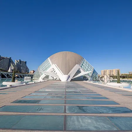 Ag7 Loft Espaciosos Estudios Con Terraza Cercanos Al Metro Zona Ayora Apartman *