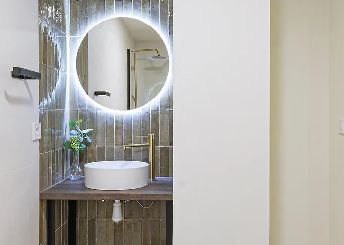 Ag7 Loft Espaciosos Estudios Con Terraza Cercanos Al Metro Zona Ayora Apartment