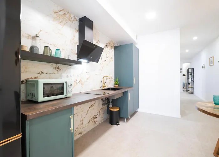 Ag7 Loft Espaciosos Estudios Con Terraza Cercanos Al Metro Zona Ayora Apartment *