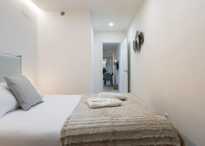 Ag7 Loft Espaciosos Estudios Con Terraza Cercanos Al Metro Zona Ayora Valencia