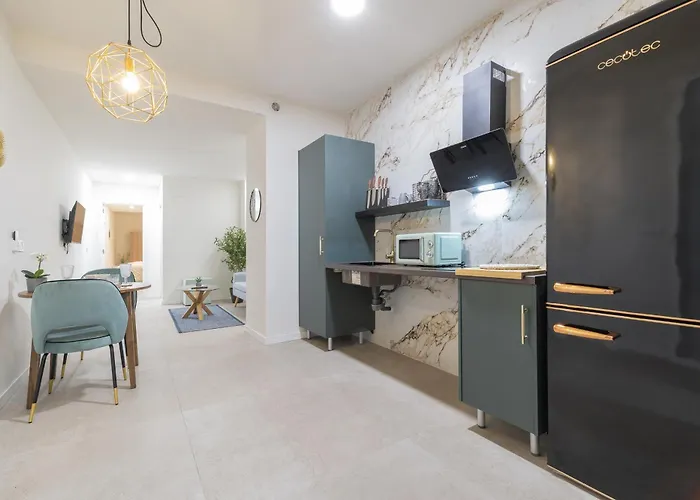 Apartment Ag7 Loft Espaciosos Estudios Con Terraza Cercanos Al Metro Zona Ayora
