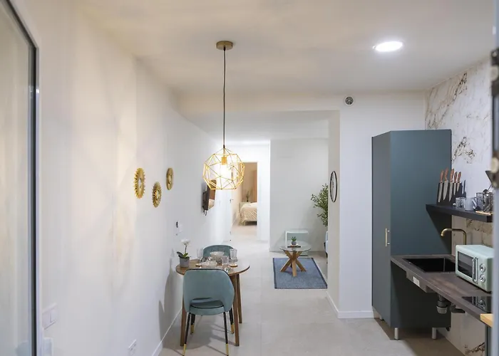Ag7 Loft Espaciosos Estudios Con Terraza Cercanos Al Metro Zona Ayora Apartment