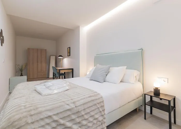 Ag7 Loft Espaciosos Estudios Con Terraza Cercanos Al Metro Zona Ayora Apartment Valencia